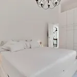 Michaelangelo Villa *