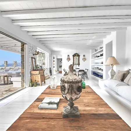 Michaelangelo Villa Mykonos Town