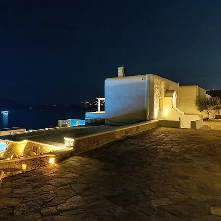 Michaelangelo * Mykonos Town